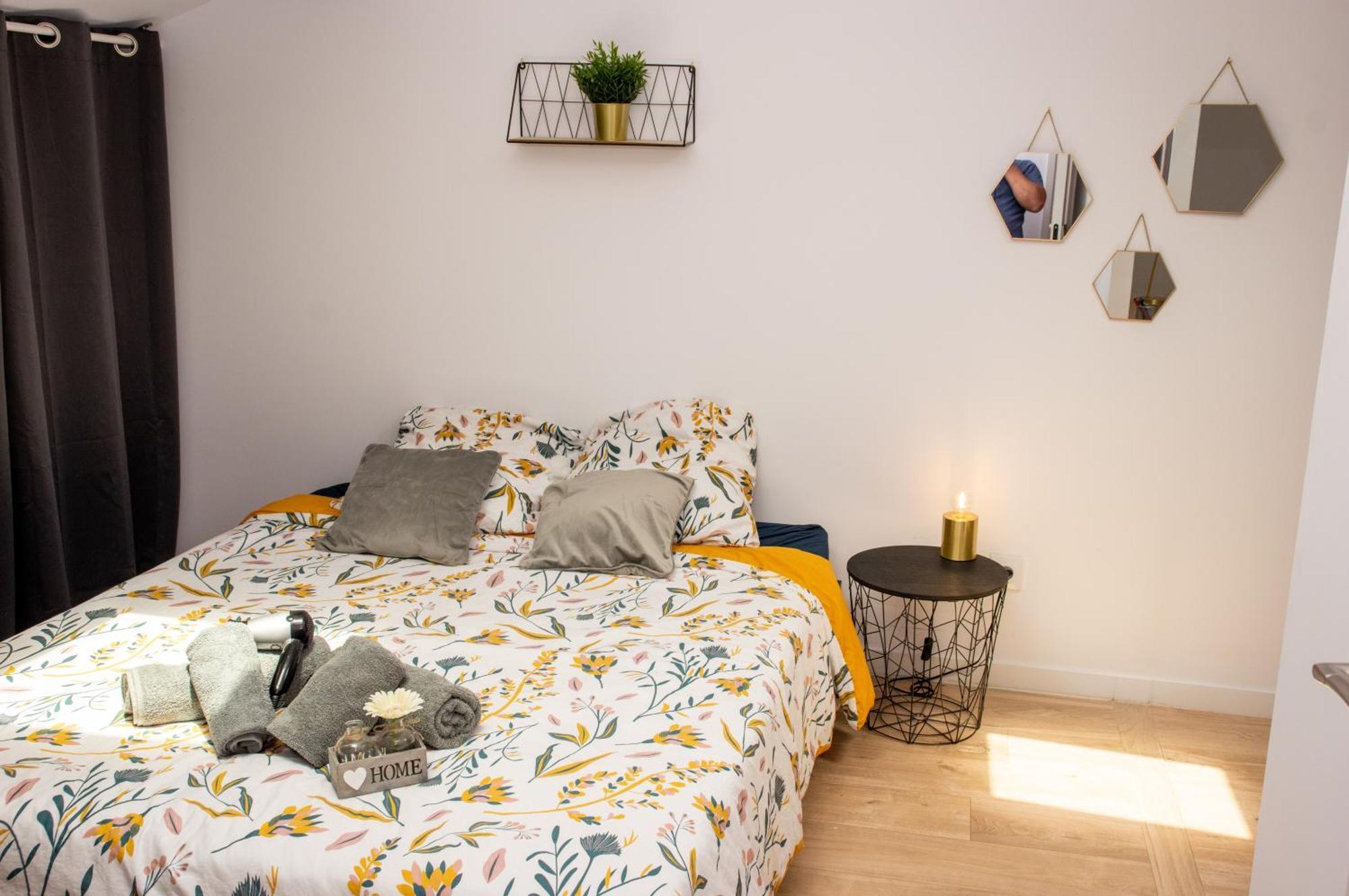 Duplex Cocoon - 10 Min De Blaye - 20 Min Cnpe - Wifi - Tv Hd Apartment Saint-Seurin-de-Cursac Exterior foto